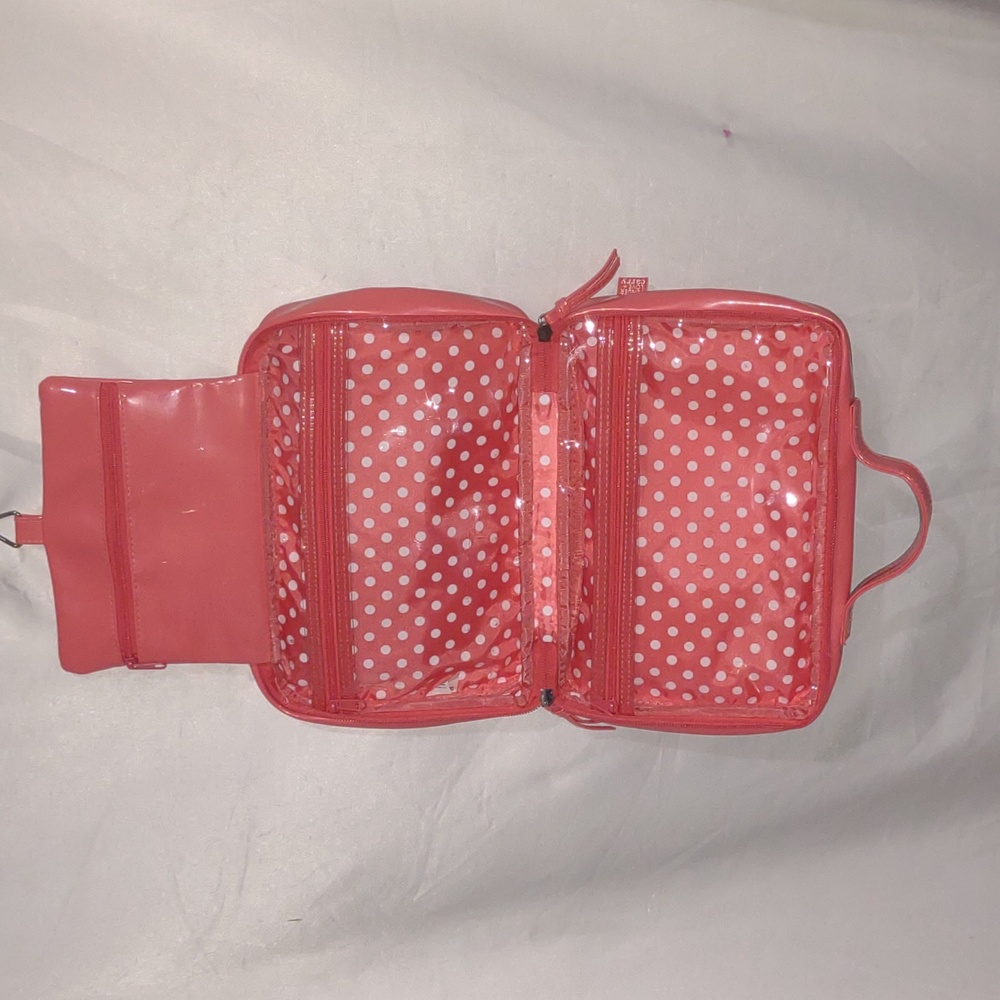 Tender Love and carry hanging bag